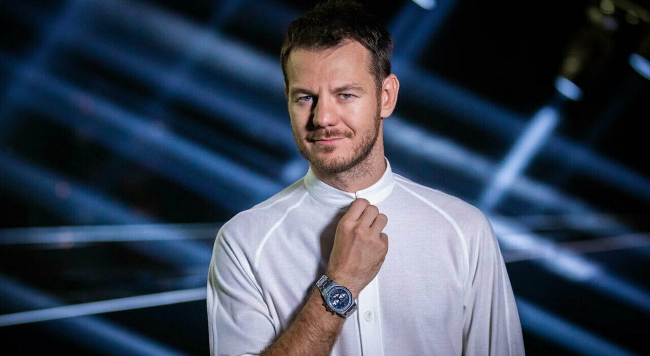Alessandro Cattelan: "Tv della destra? Collegamento un po' forte"