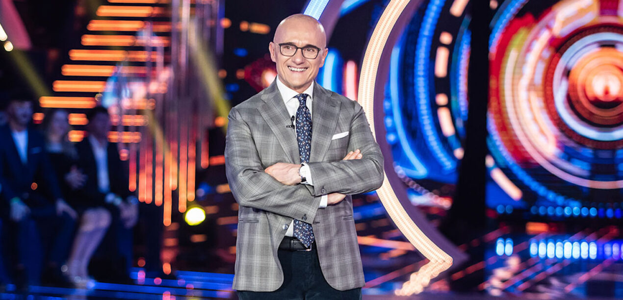 Via al nuovo spot del GF Vip 8: i dubbi sui social