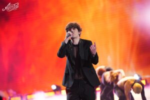 serale amici 2023 ndg prima puntata