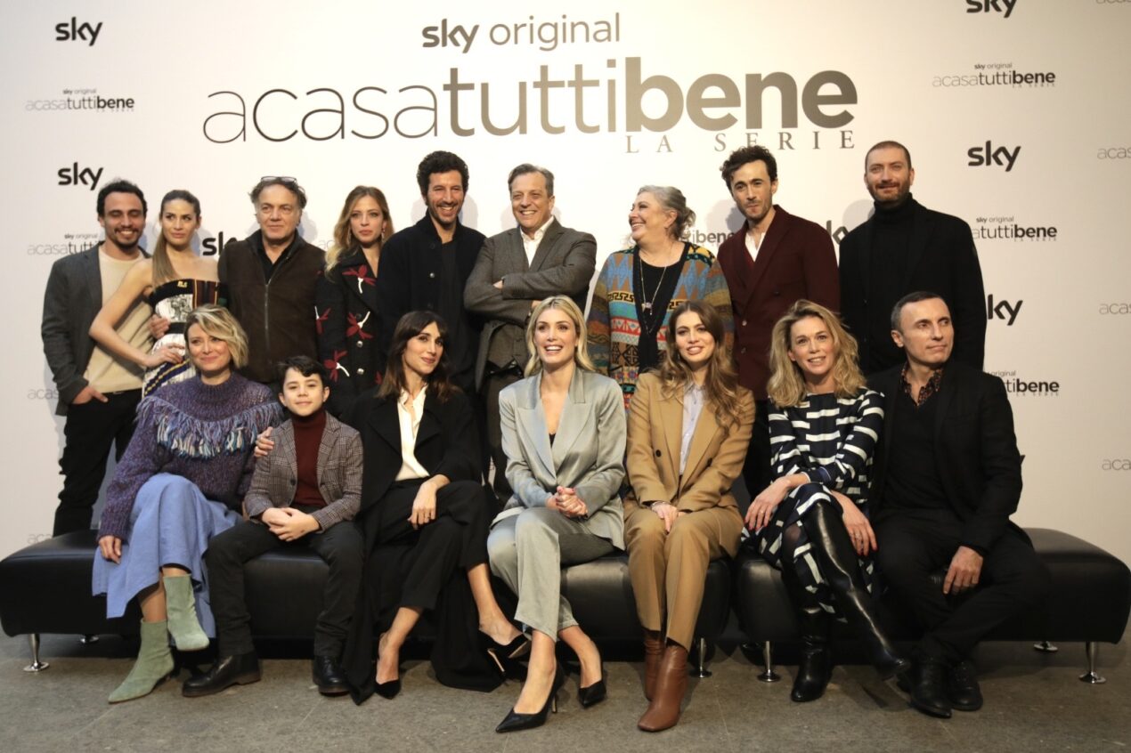 Gabriele Muccino commenta A casa tutti bene 2: "Personaggi furibondi"