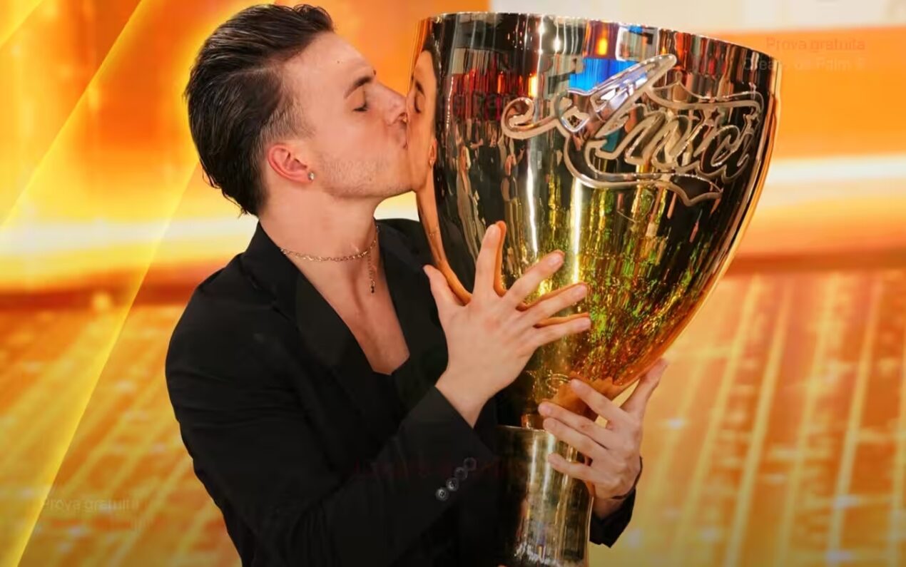 Mattia Zenzola potrebbe essere un professionista di Amici 23? La sua risposta