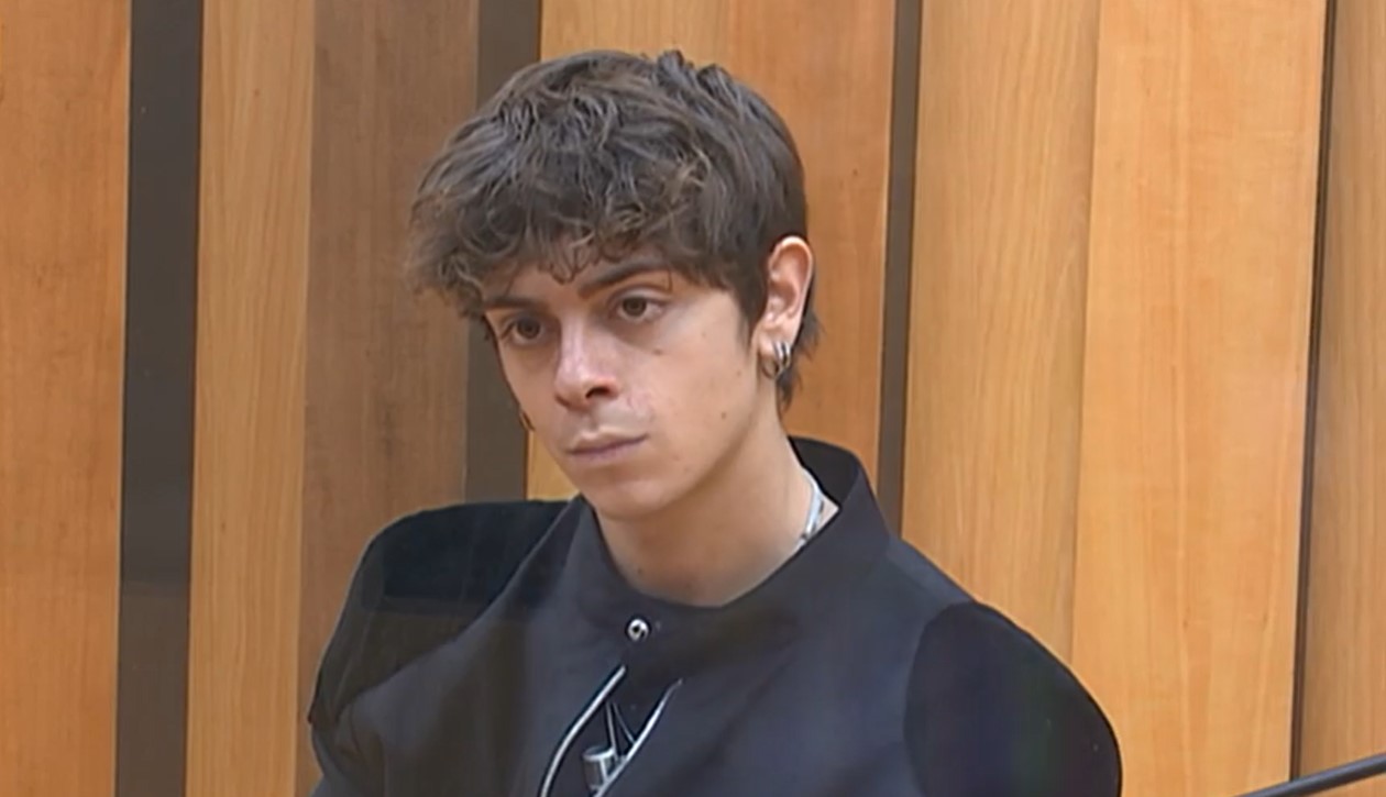 Un ex concorrente ci riprova con Amici 23 e non è Mezkal? Aveva abbandonato