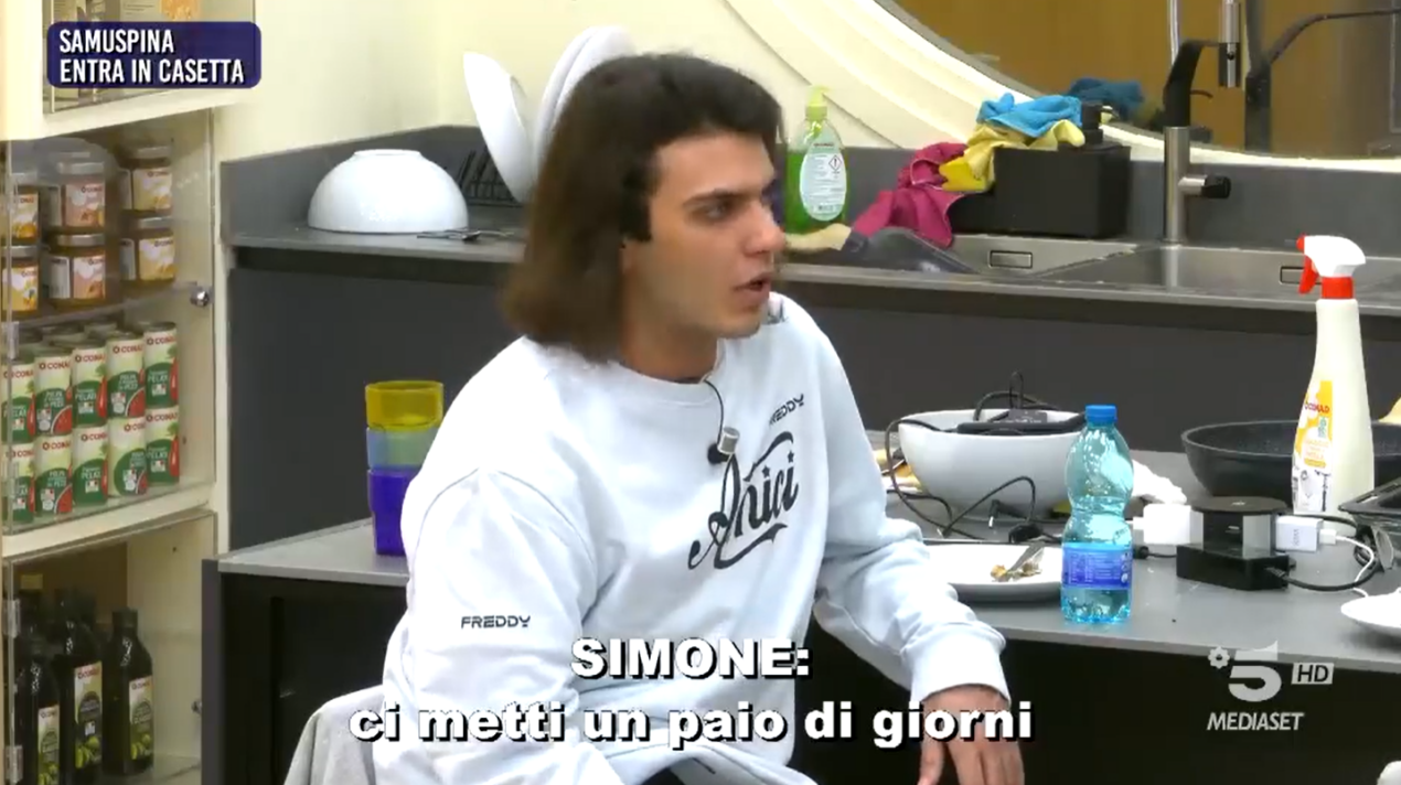 Samuspina arriva in casetta dopo l'eliminazione di Spacehippiez: l'accoglienza