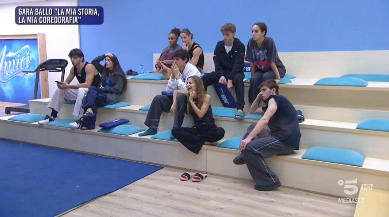 Tre ballerini dovranno coreografare la loro storia: chi sono e cosa dovranno fare