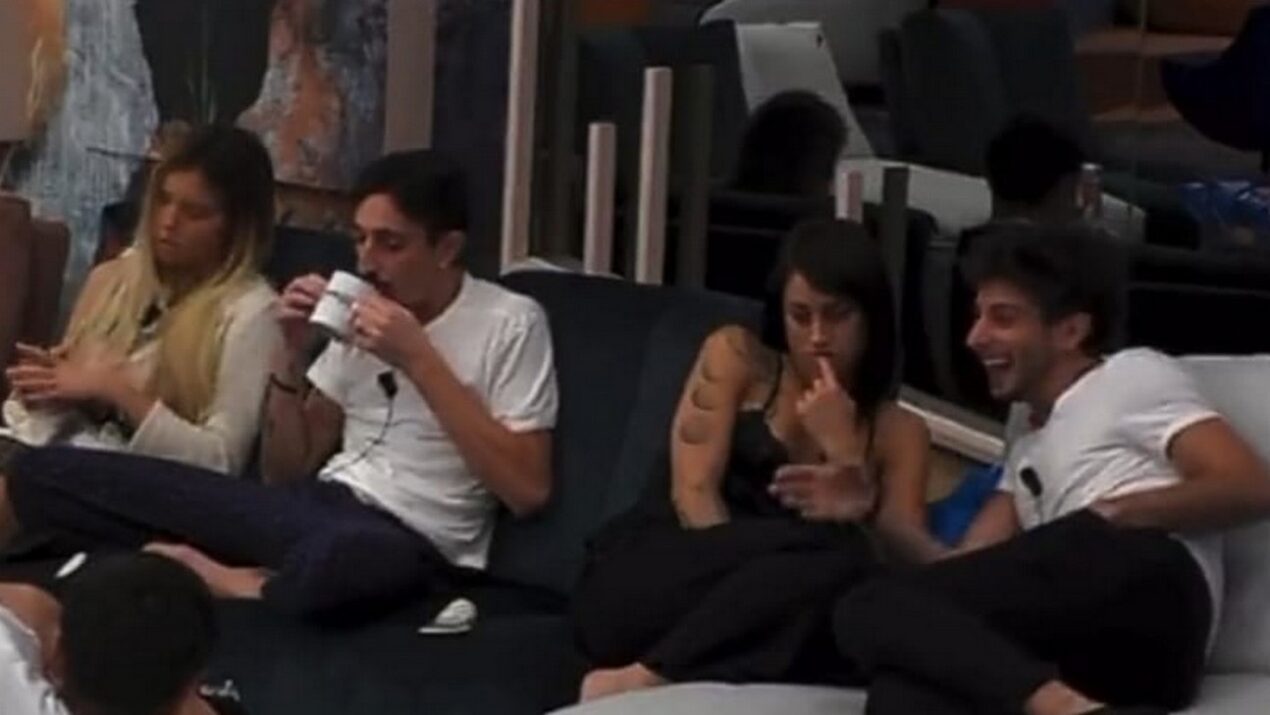 Giuseppe Garibaldi vuole provarci con Perla al GF: la reazione di Mirko spiazza