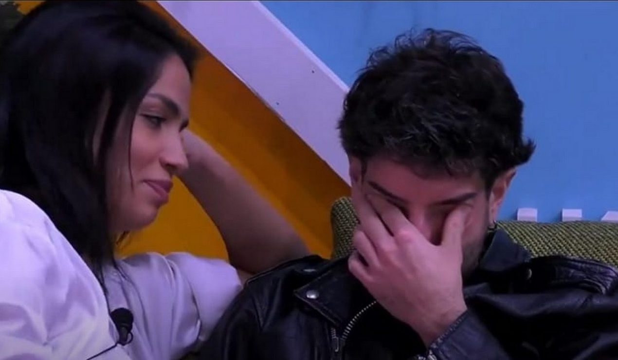 Giuseppe Garibaldi ha un crollo al Grande Fratello: c'entra Sara Ricci (VIDEO)