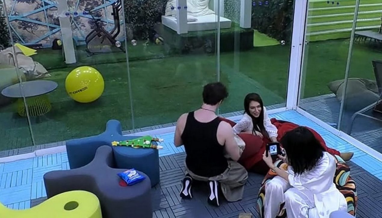 Greta Rossetti stuzzica Federico Massaro al GF: "Sei proprio sexy" la sua reazione