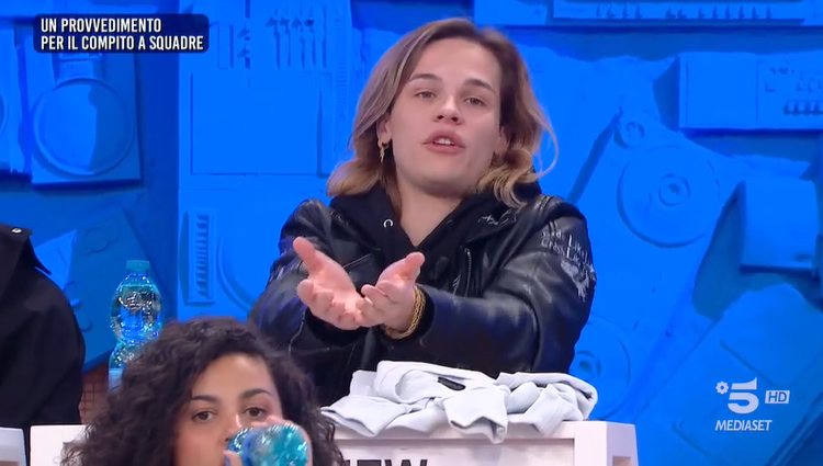 Amici 23, provvedimenti disciplinari a raffica: tensioni e maleducazione in studio