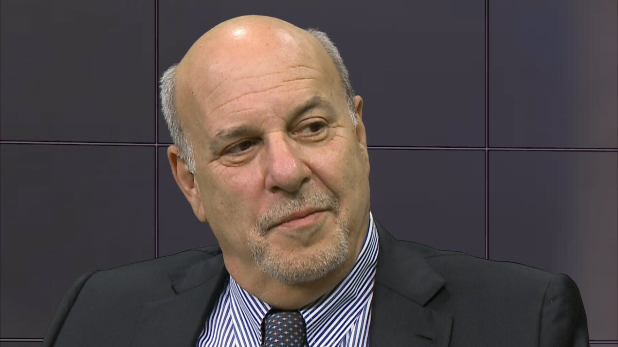 Alan Friedman concorrente all'Isola dei Famosi 2024? L'indiscrezione