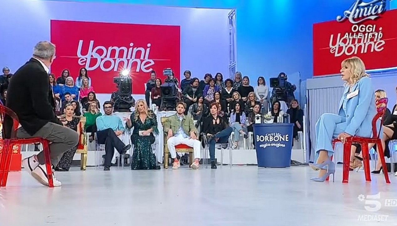 Gemma Galgani maltrattata a UeD: Giancarlo la umilia e viene asfaltato