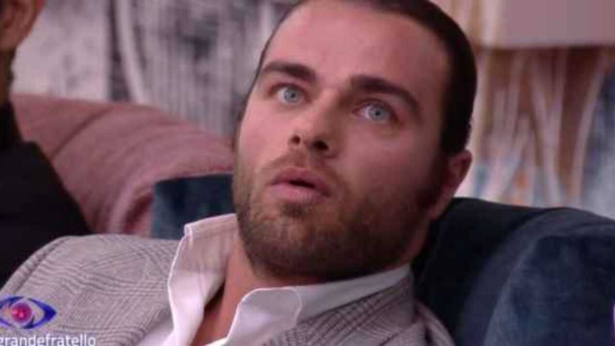 Insulti fuori dalla casa del GF, Sergio D'Ottavi reagisce: sarà punito? (VIDEO)
