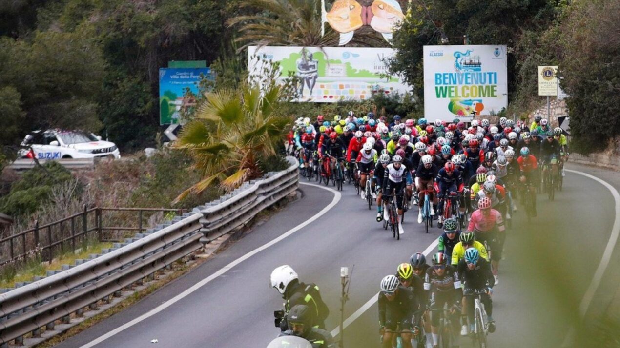 Al via la stagione del ciclismo italiano con la corsa Laigueglia