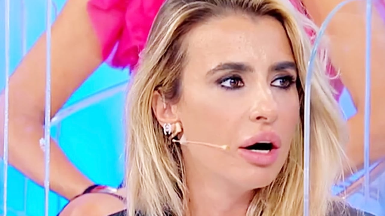 Ex dama UeD contro Cristina Tenuta 2