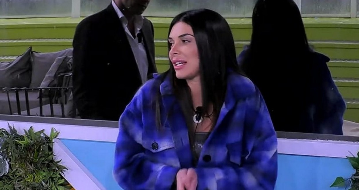 Greta Rossetti furiosa con Simona Tagli dopo il GF: "Io vittima e sexy? Posso farlo"