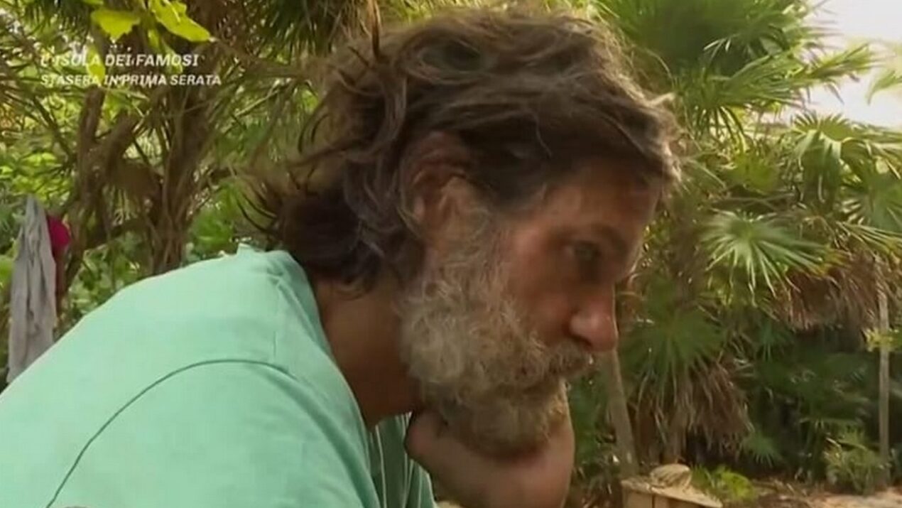 Edoardo Stoppa e Samuel Peron preoccupati all'Isola dei Famosi: che è successo