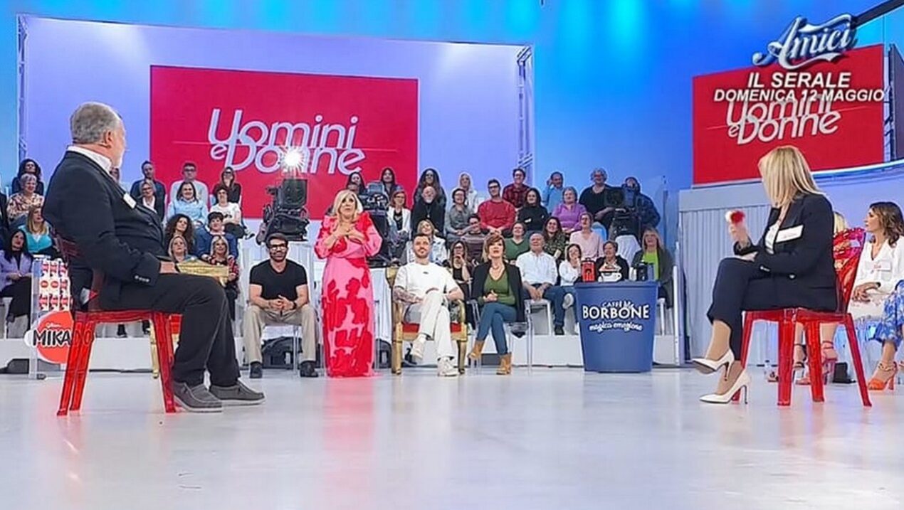 Gemma spiazzata dal nuovo cavaliere a UeD, Tiziana e le foto osé, Barbara furiosa