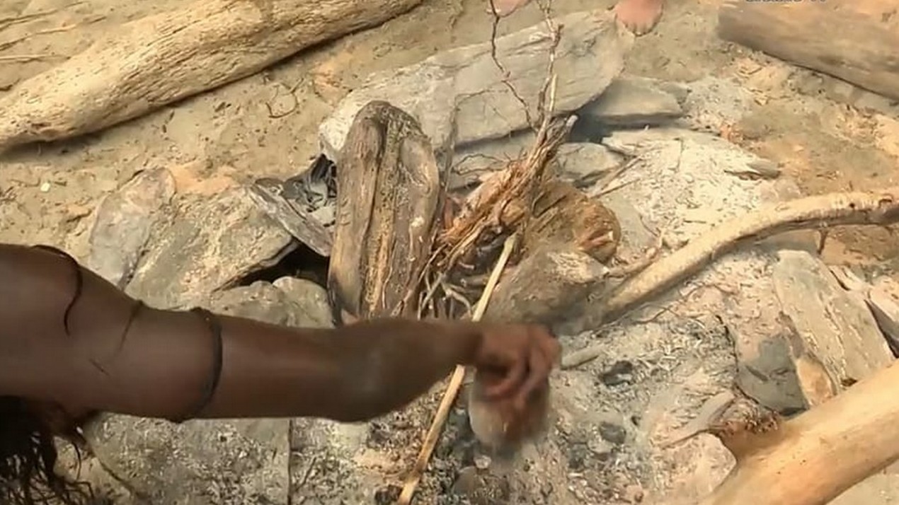 Un errore madornale fa rischiare ai concorrenti dell'Isola di perdere il fuoco