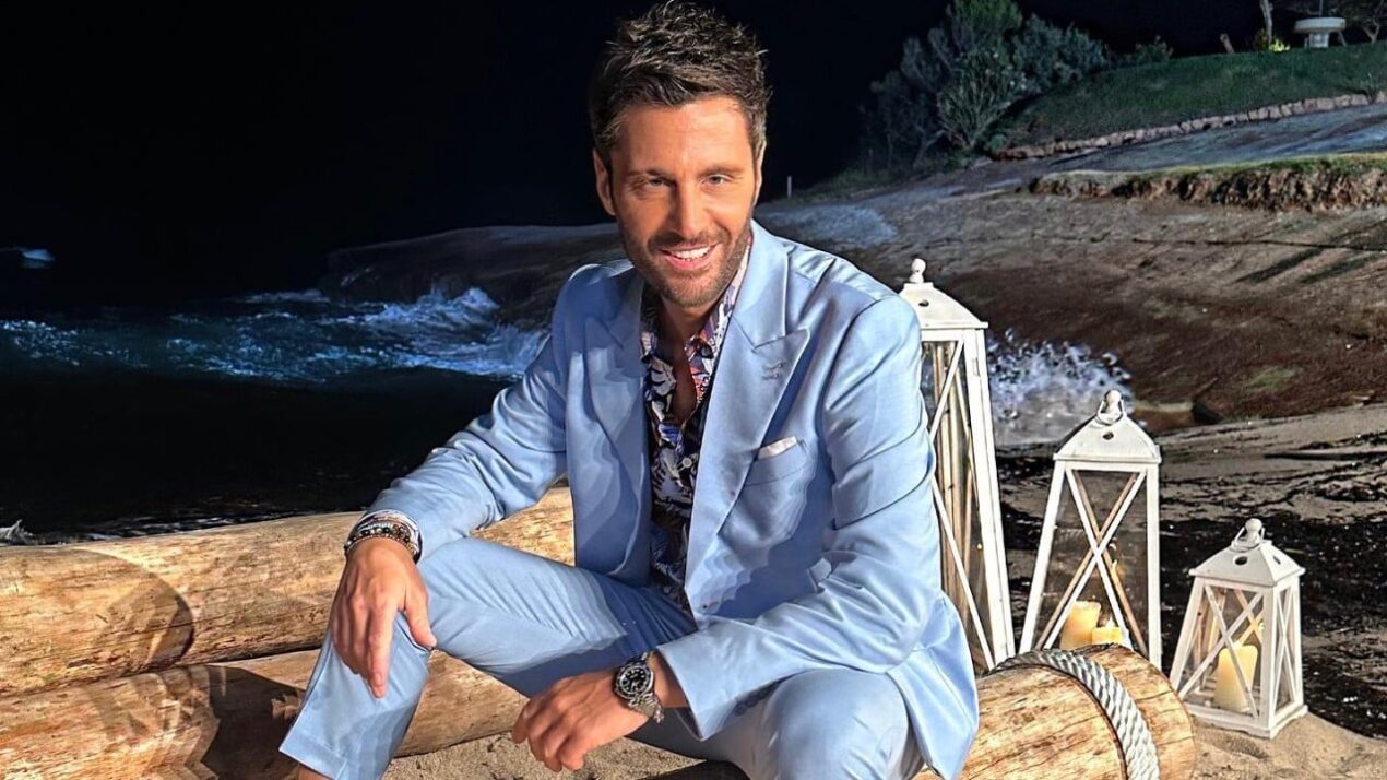 Filippo Bisciglia fa spoiler su Temptation Island: "Piangerò", le ragazze lo provocano