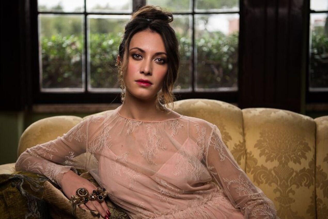 Deborah Lettieri: dal Crazy Horse ad Amici, la nuova docente di danza che tutti aspettano!