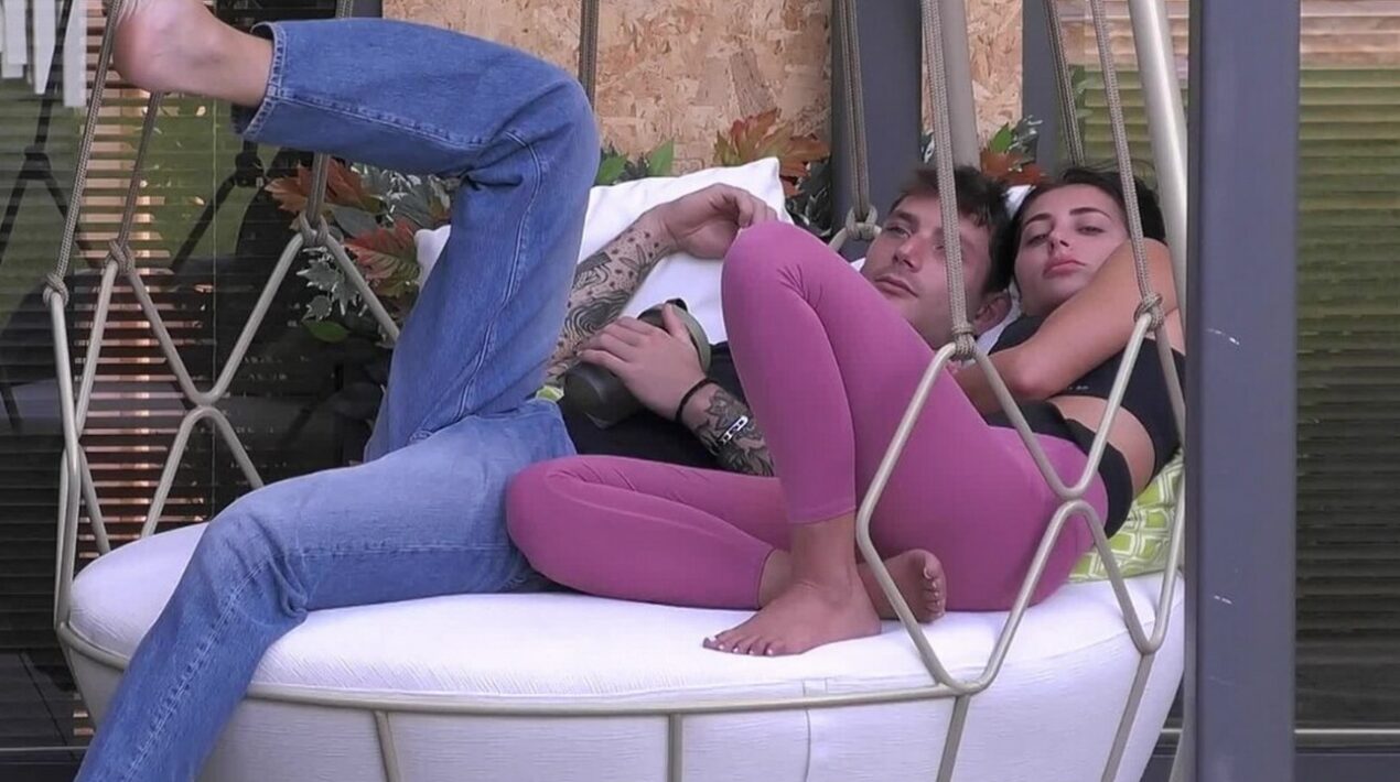 Tommaso e Mariavittoria organizzano un appuntamento al GF: "Jessica fa la cameriera"