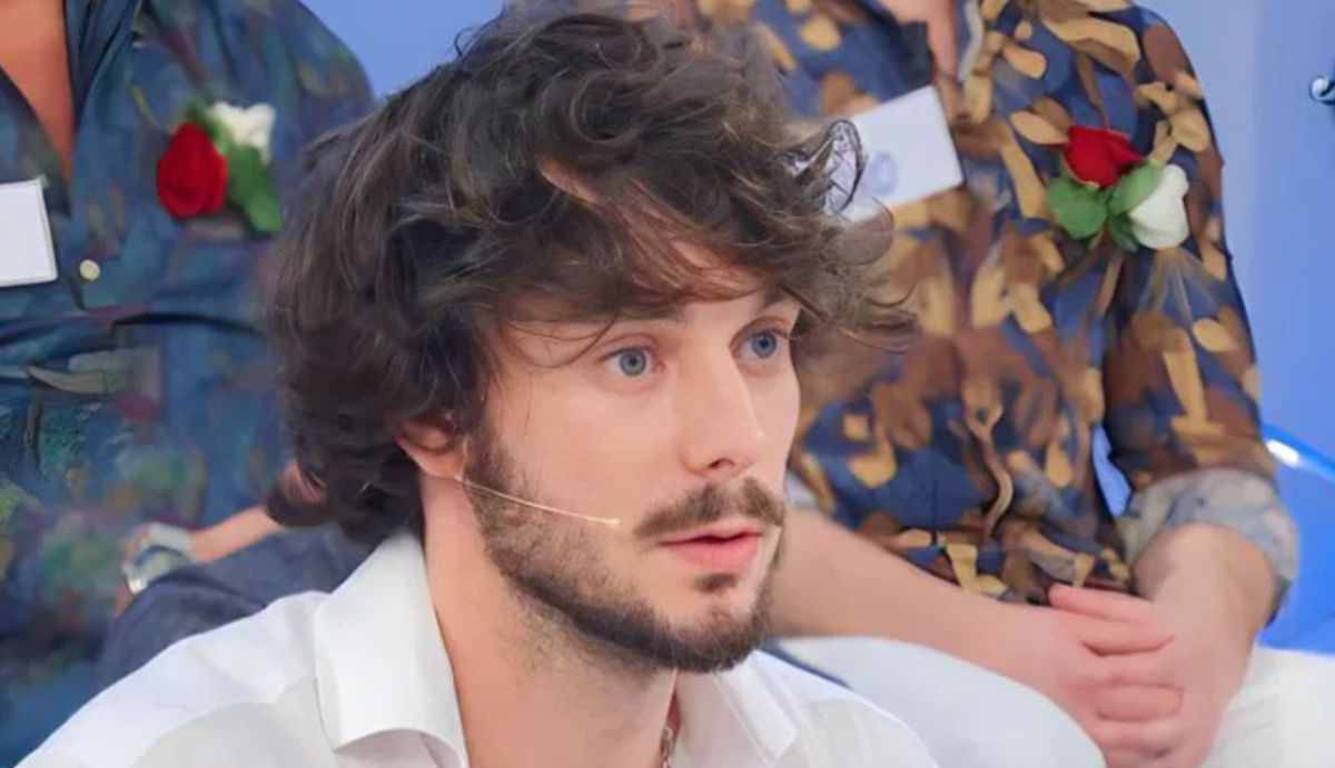 Morena furiosa con Mario a Uomini e Donne, Michele prende una drastica decisione