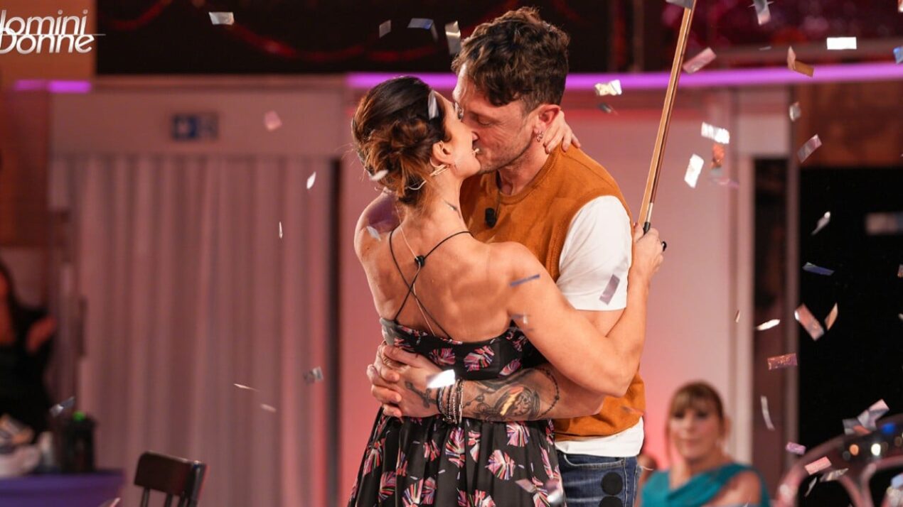 Barbara De Santi e Ruggiero lasciano UeD, ma qualcosa non torna: i dubbi sulla scelta