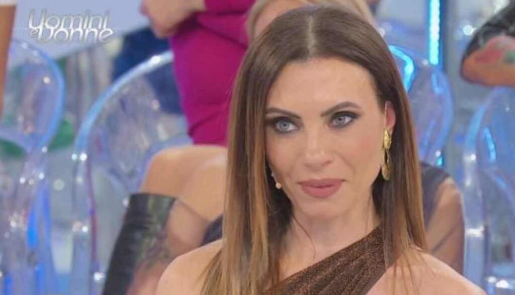 UeD anticipazioni Agnese fuori di sé