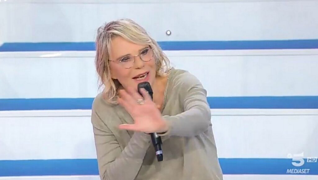Dama umiliata Uomini e Donne Maria sbotta