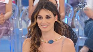 Luana Nicchiniello fuori da UeD motivi