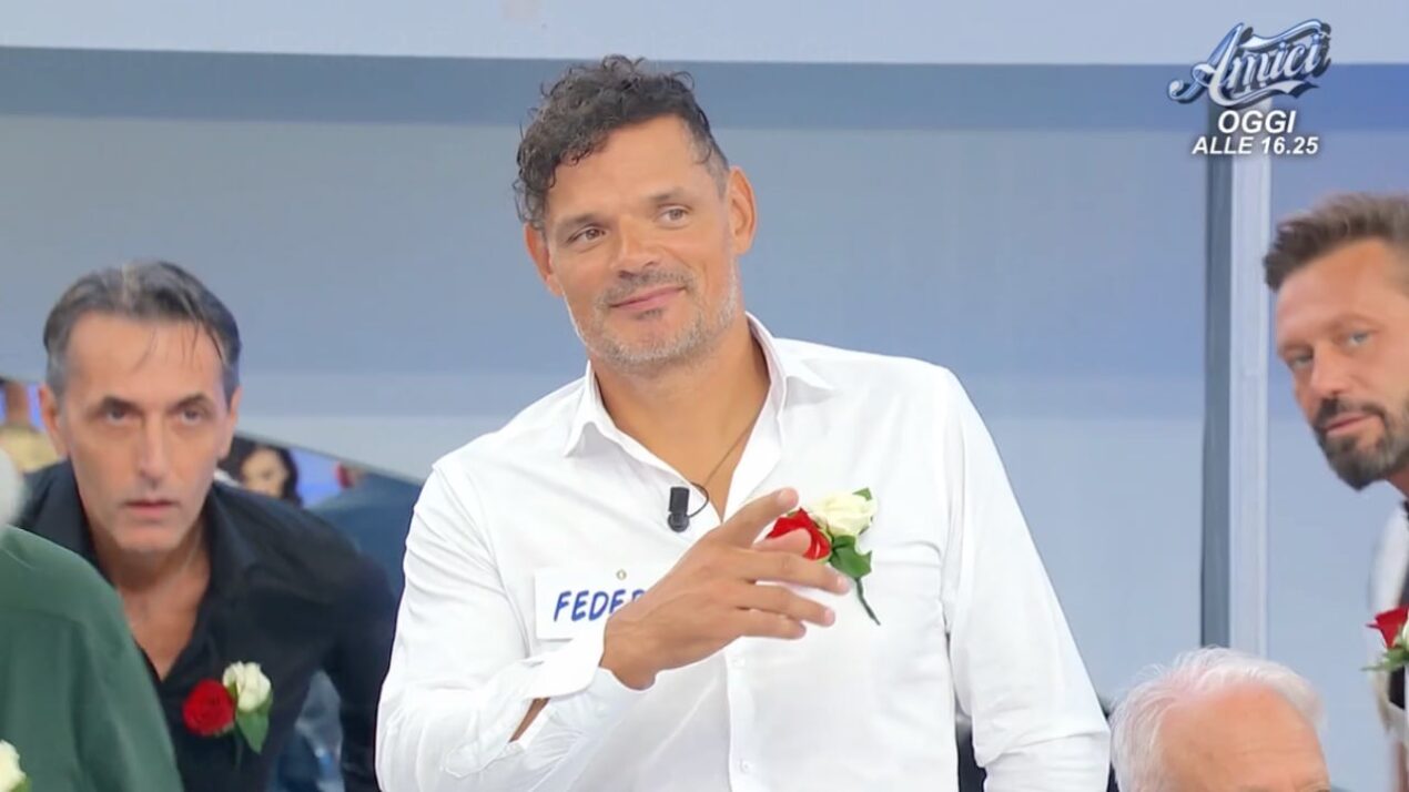 Federico Mastrostefano scrive a un'ex fuori da UeD: parla lei e lo smaschera