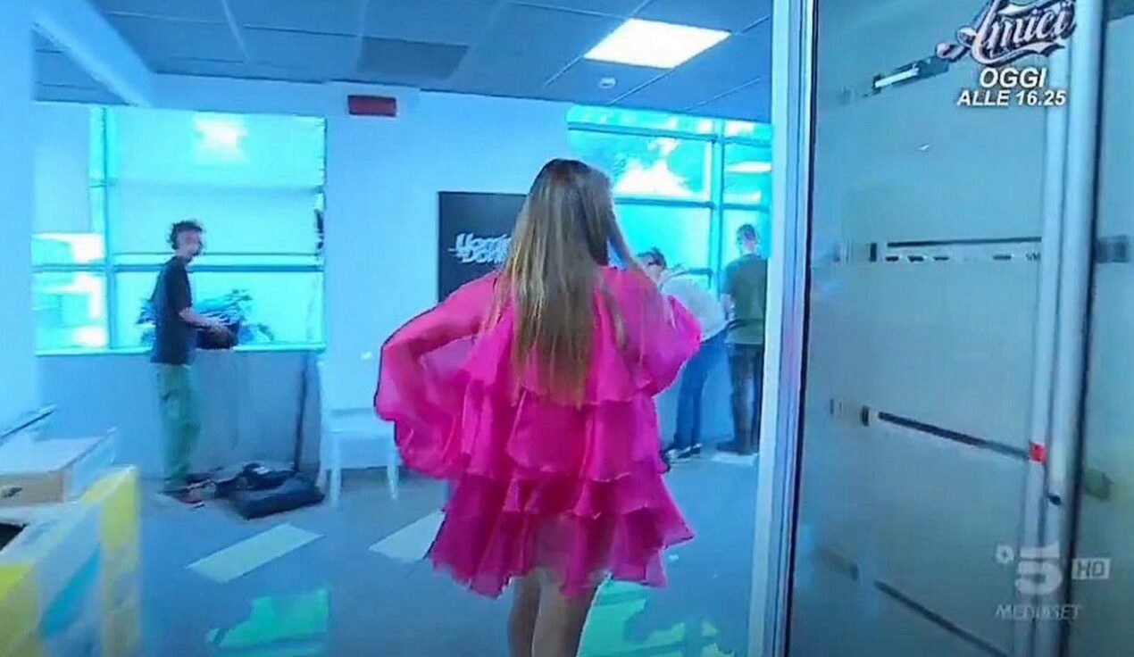 Scena madre di Marina a Uomini e Donne, Gemma Galgani distrutta per Mario VIDEO