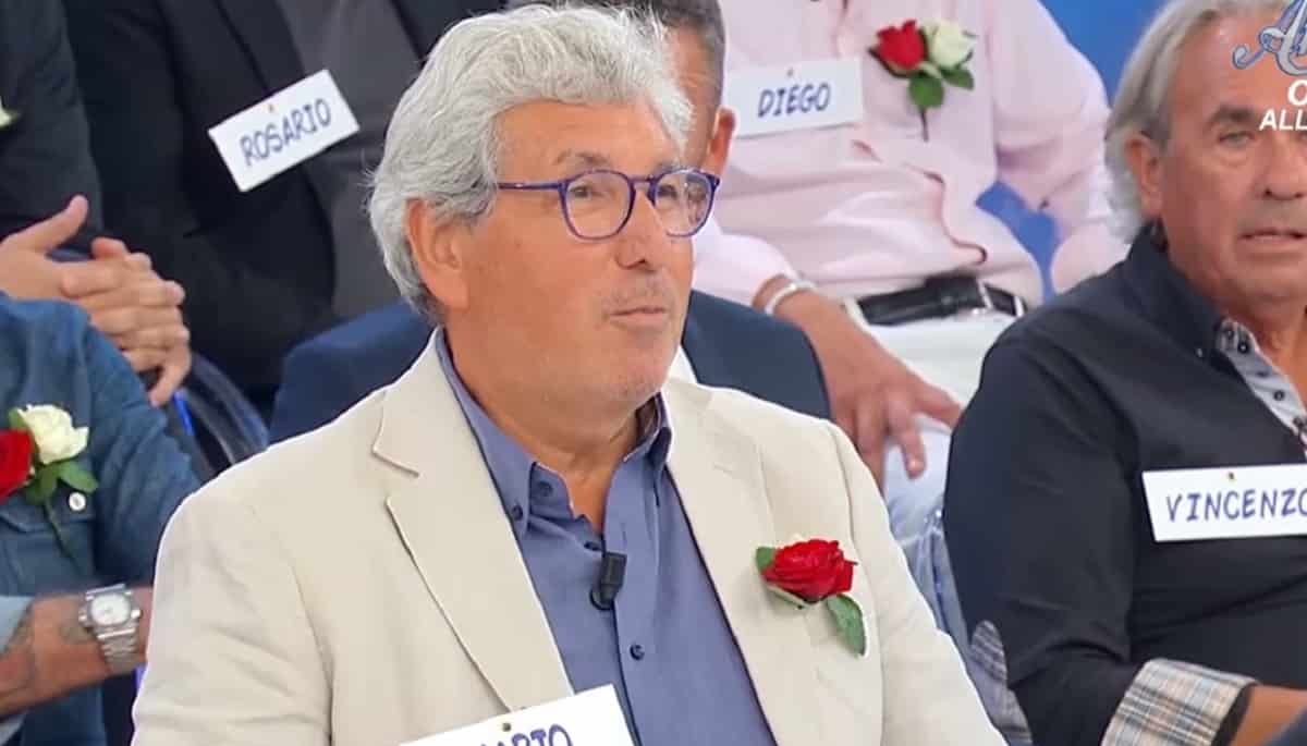 Mario Lenti svela un retroscena sul suo arrivo a UeD: lutto e riferimenti ad Alessio