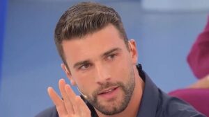 UeD Anticipazioni Flavio lascia il trono