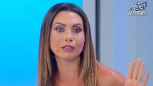 UeD anticipazioni Agnese lascia programma