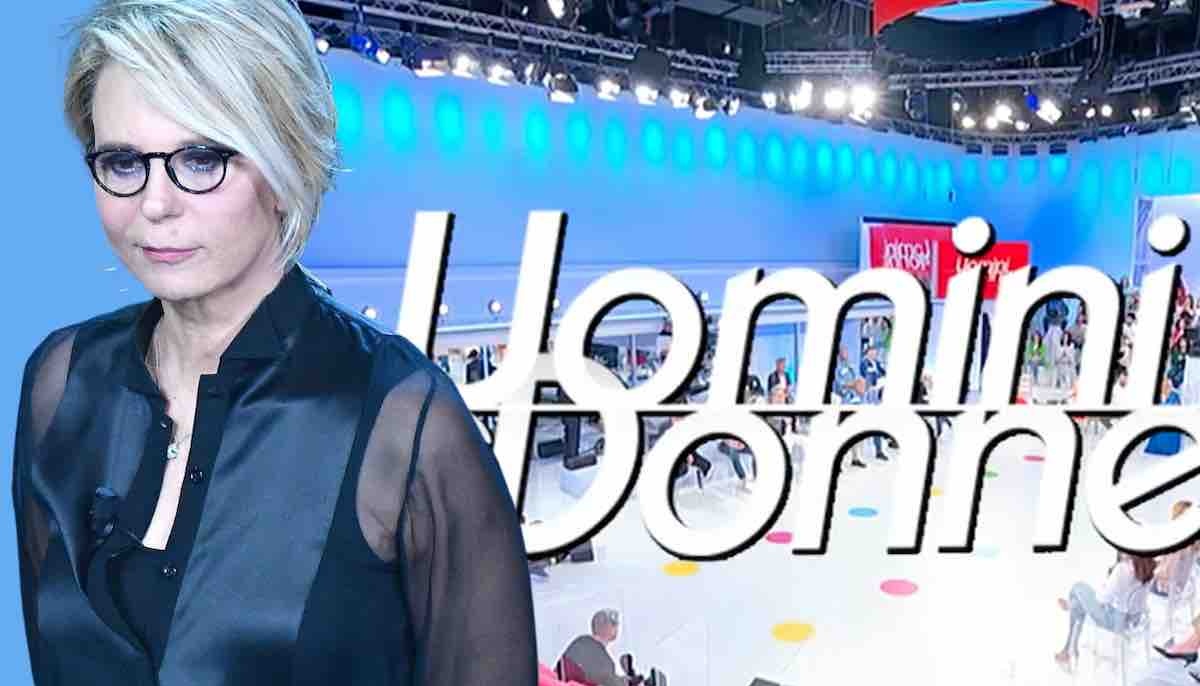 Stop prolungato di Uomini e Donne a Natale: quando ritorna e cosa va in onda