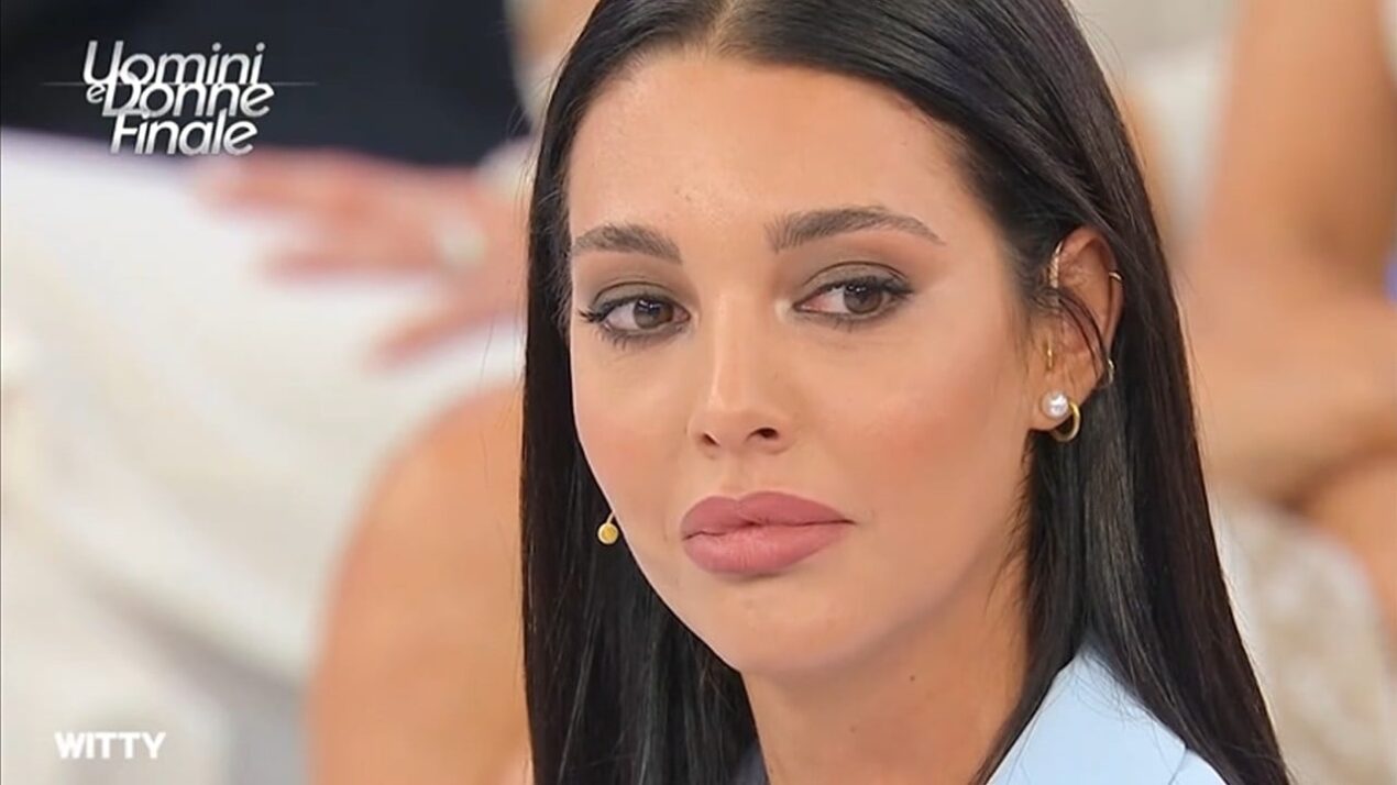 UeD anticipazioni: proposta di matrimonio in studio, Sara Gaudenzi riparte da zero