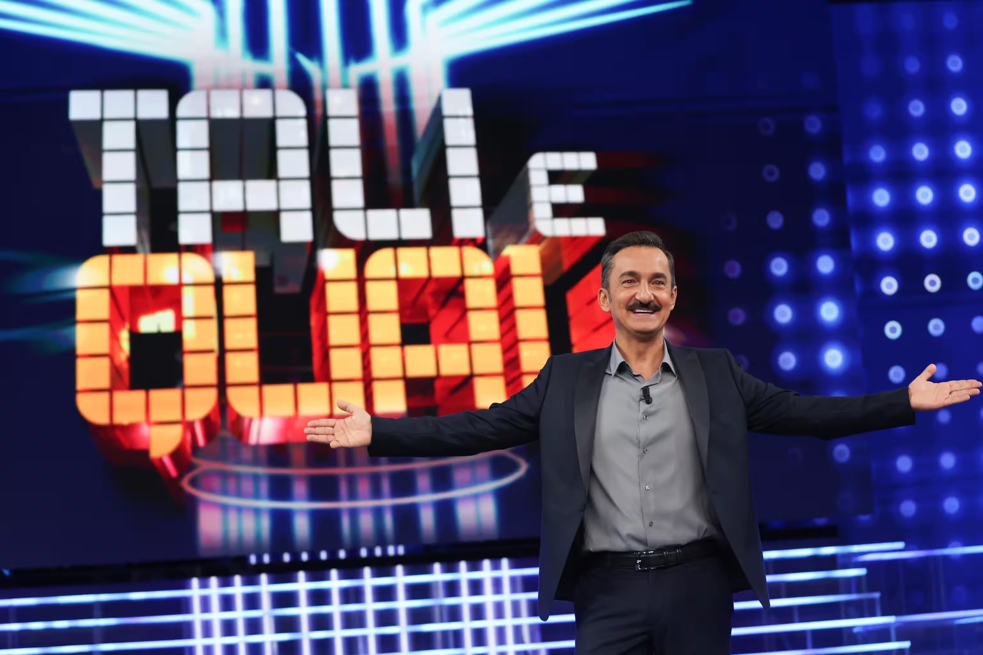 Tali e Quali, la sfida finale: chi vincerà tra i nuovi talenti e i campioni del passato?