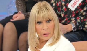 Gemma e Mario fanno infuriare Maria a UeD