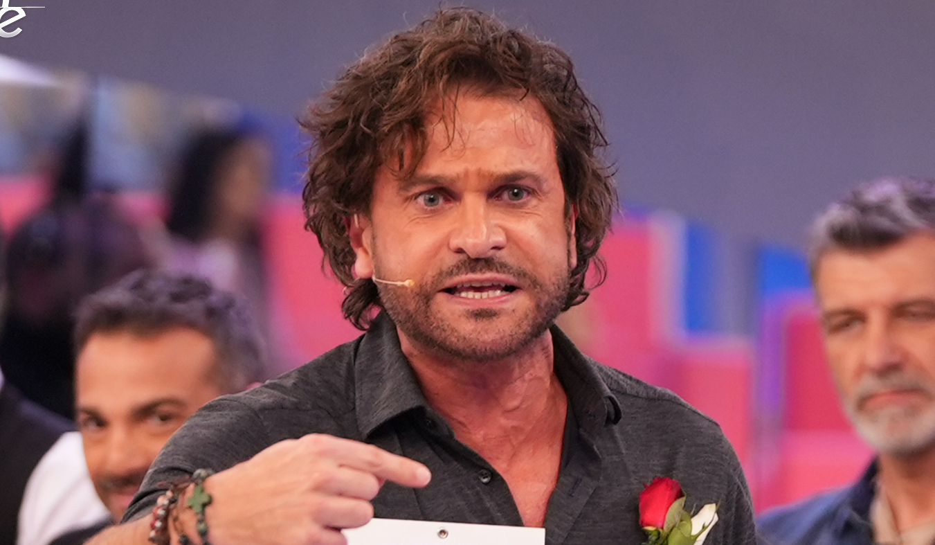 Lite furiosa tra Alessio Pili Stella e Gianni Sperti a UeD, Maria “incastra” Sebastiano