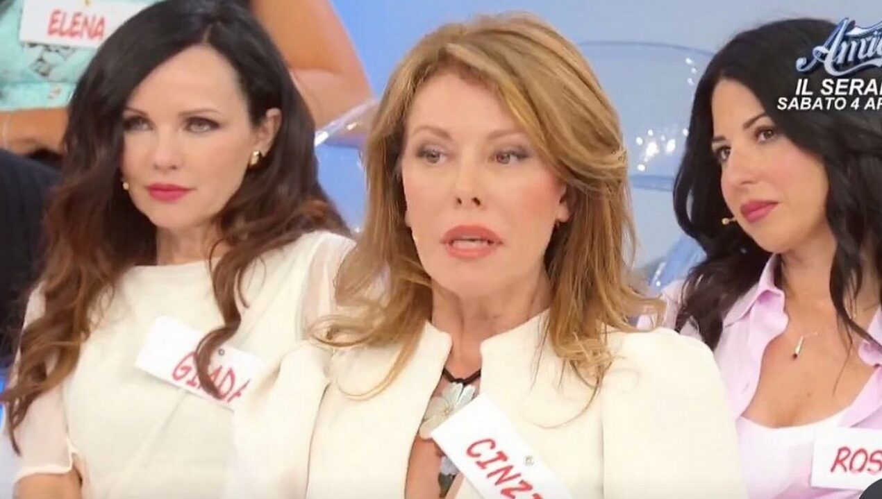 Cinzia Paolini trova un cavaliere milionario, ma lo umilia, torna Sebastiano a UeD