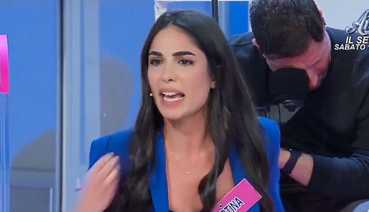 Elisa manca di rispetto a Martina a UeD, un grande ritorno e un annuncio inatteso