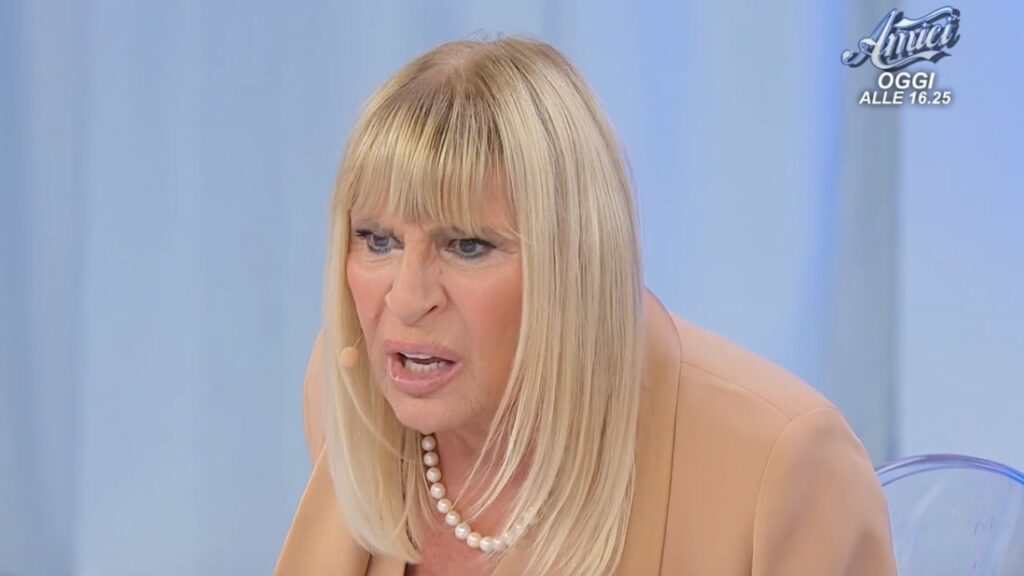 Ex Gemma Galgani UeD attacco