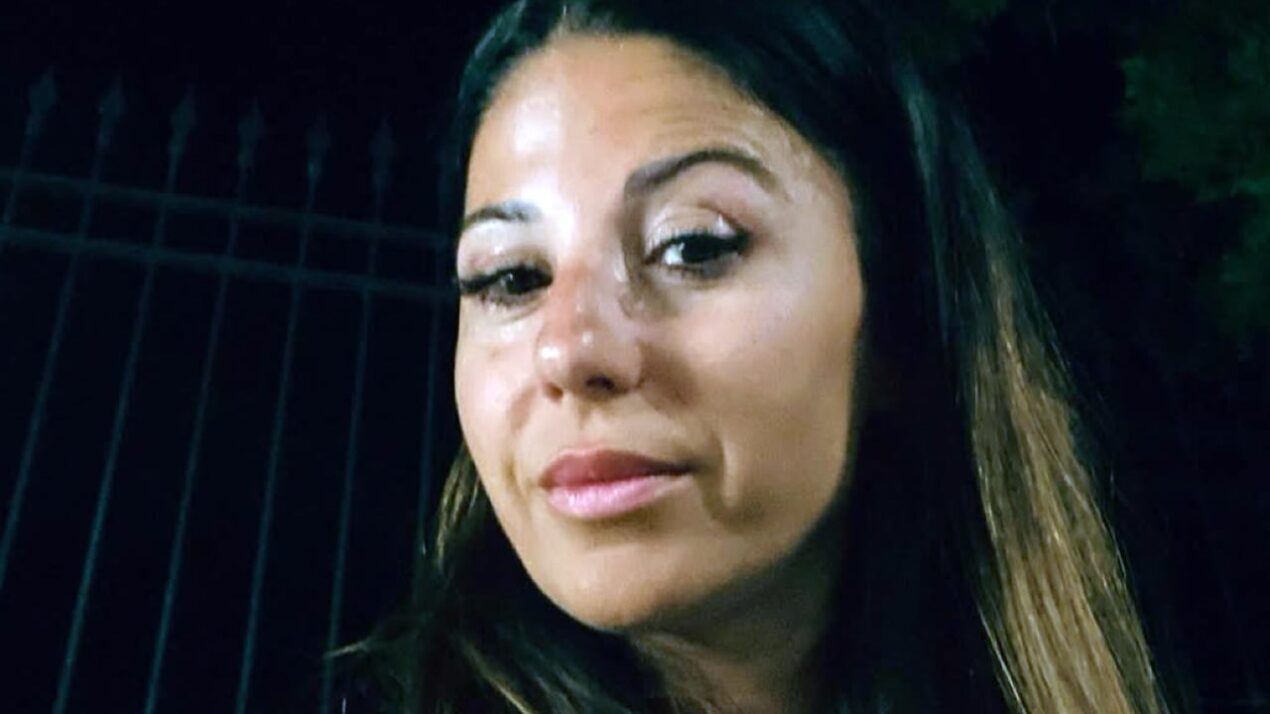 Rosanna Siino replica alle critiche, ma fa una gaffe: la dama di UeD nel mirino VIDEO