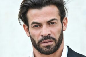 Gianni Sperti ricoverato ospedale