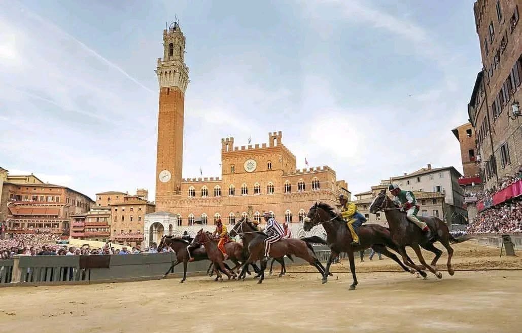 Palio di Siena 3 luglio 2026: oggi la corsa rinviata per pioggia