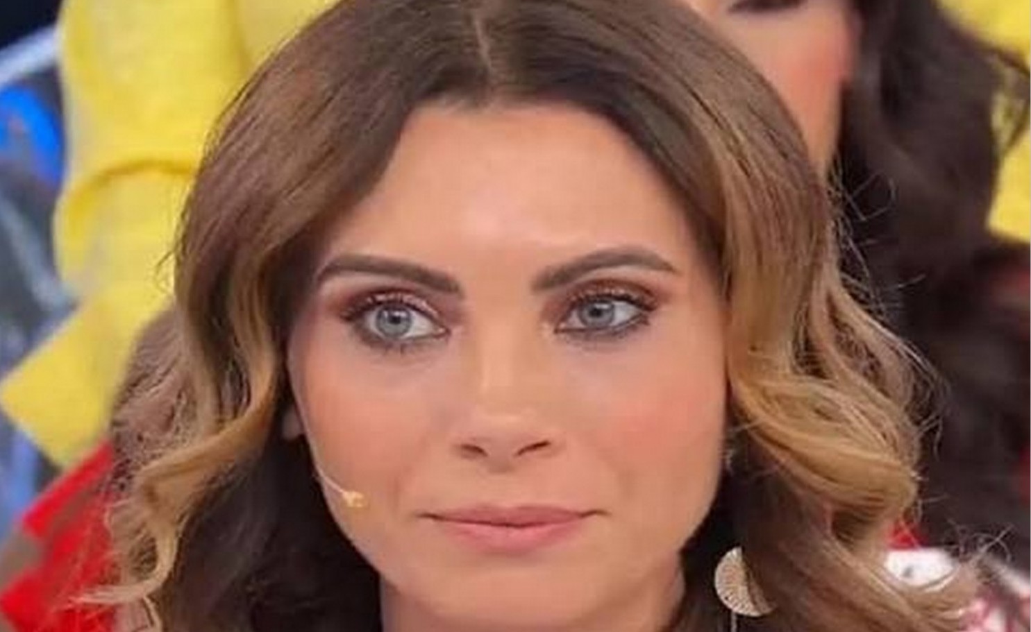 ued anticipazioni settimana agnese annuncia la rottura con roberto quasi rissa in studio da Tutto.tv ued anticipazioni settimana agnese annuncia la rottura con roberto quasi rissa in studio